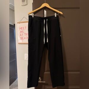 Large Petite Black Yola Figs